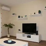 Pitypang Apartment *